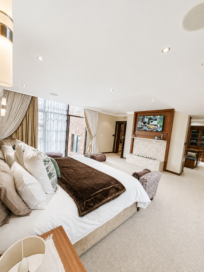 4 Bedroom Property for Sale in Wilkoppies North West